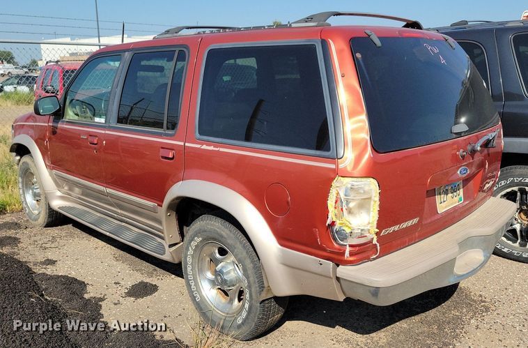 image for item JO9457 1998 Ford Explorer Eddie Bauer SUV