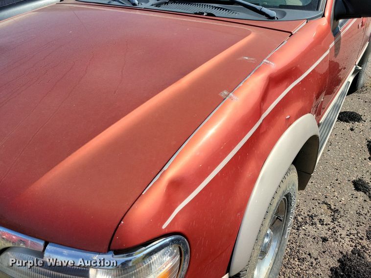 image for item JO9457 1998 Ford Explorer Eddie Bauer SUV