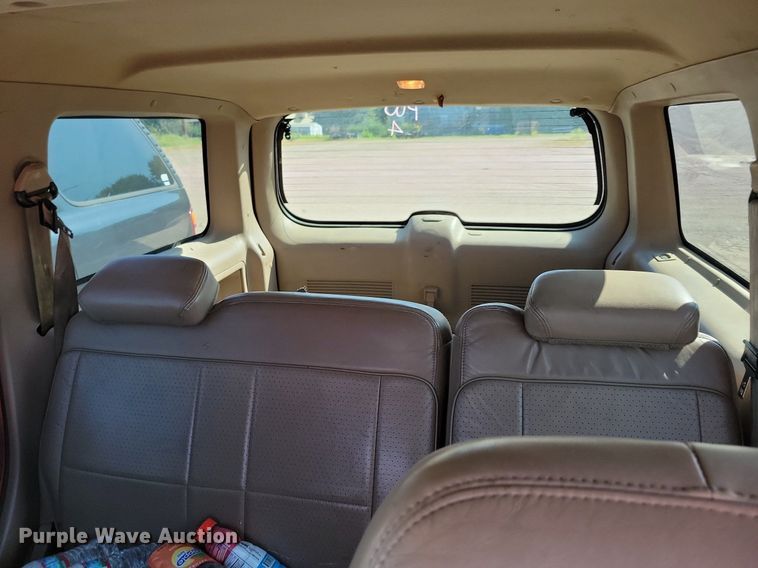 image for item JO9457 1998 Ford Explorer Eddie Bauer SUV