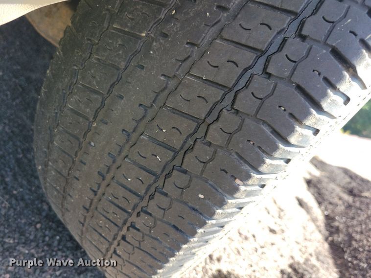 image for item JO9457 1998 Ford Explorer Eddie Bauer SUV