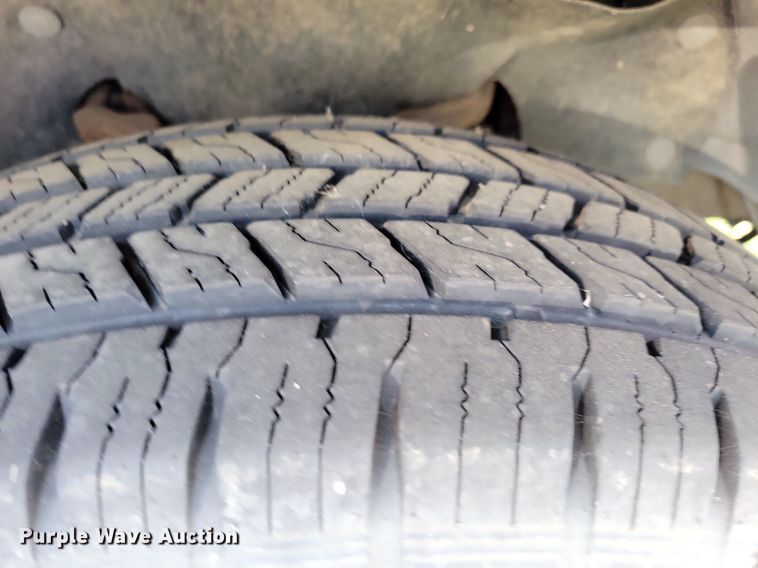 image for item JO9457 1998 Ford Explorer Eddie Bauer SUV