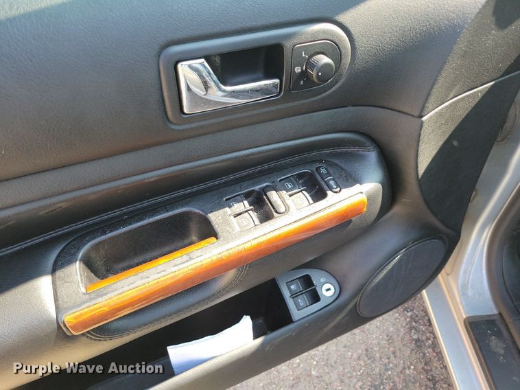 image for item JO9461 2003 Volkswagen Jetta 