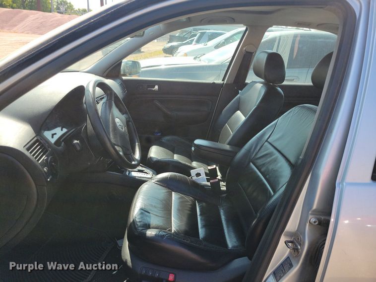 image for item JO9461 2003 Volkswagen Jetta 