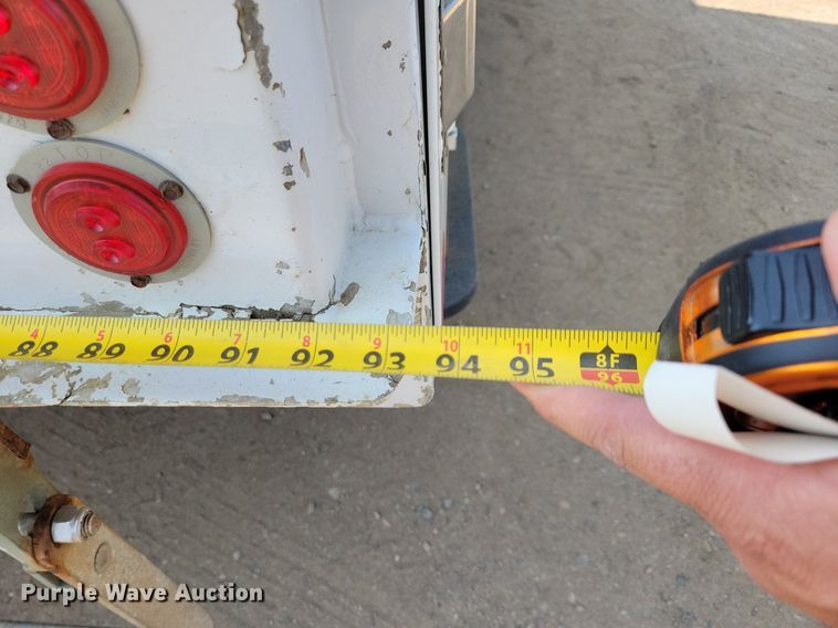 image for item JO9462 2012 International DuraStar 4400 bucket truck