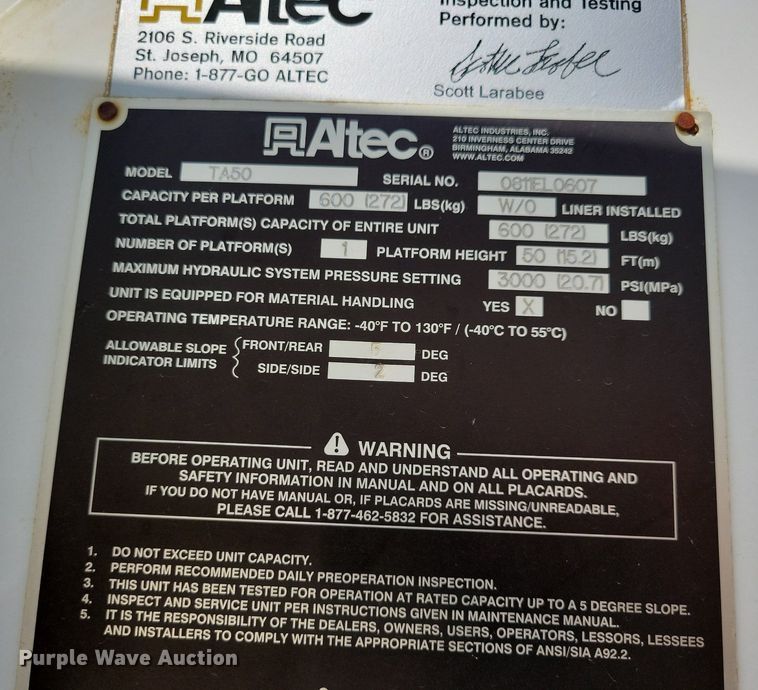 image for item JO9462 2012 International DuraStar 4400 bucket truck