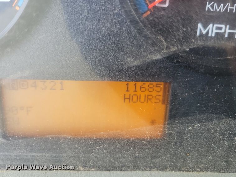 image for item JO9462 2012 International DuraStar 4400 bucket truck