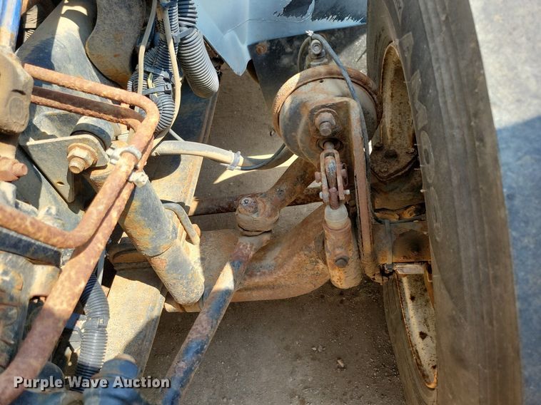 image for item JO9462 2012 International DuraStar 4400 bucket truck