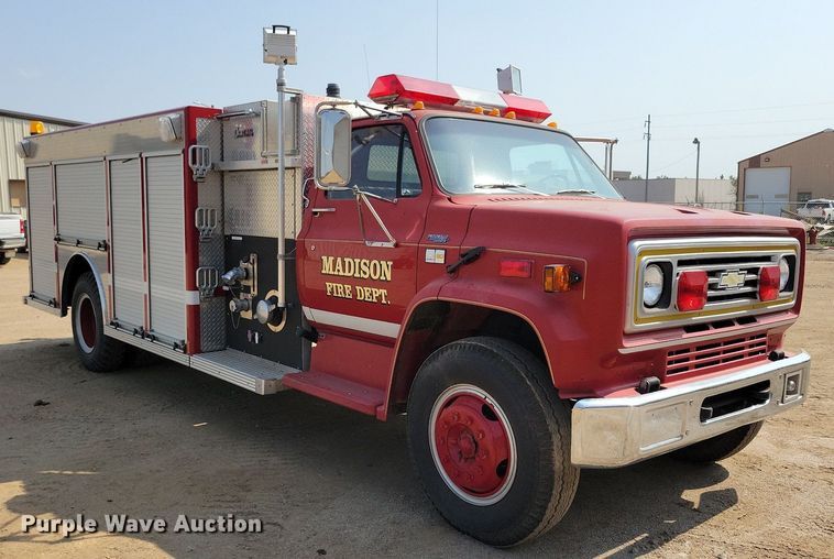 image for item JO9463 1983 Chevrolet  C60 pumper fire truck