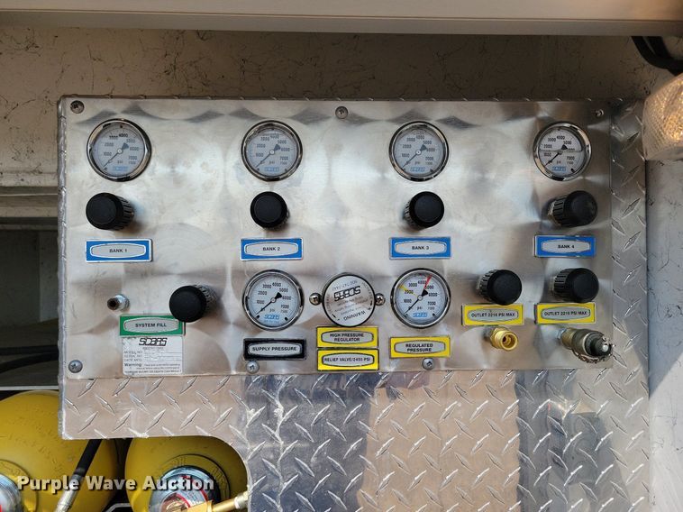 image for item JO9463 1983 Chevrolet  C60 pumper fire truck