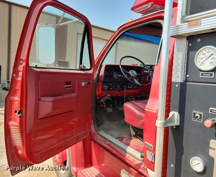 image for item JO9463 1983 Chevrolet  C60 pumper fire truck
