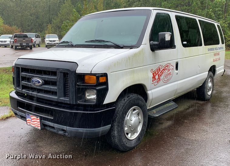 image for item JT9780 2014 Ford Econoline E350 Super Duty XL van