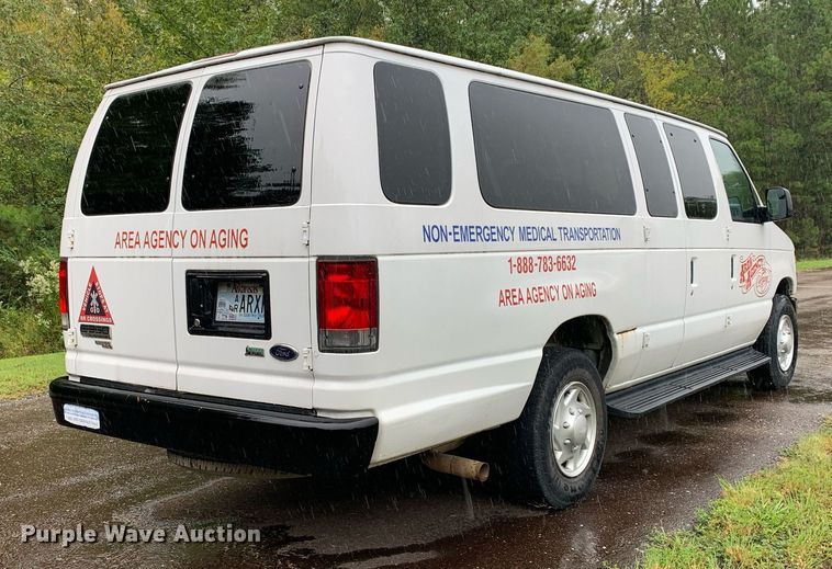 image for item JT9780 2014 Ford Econoline E350 Super Duty XL van