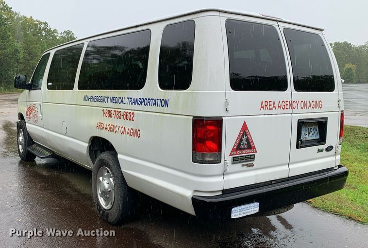 image for item JT9780 2014 Ford Econoline E350 Super Duty XL van