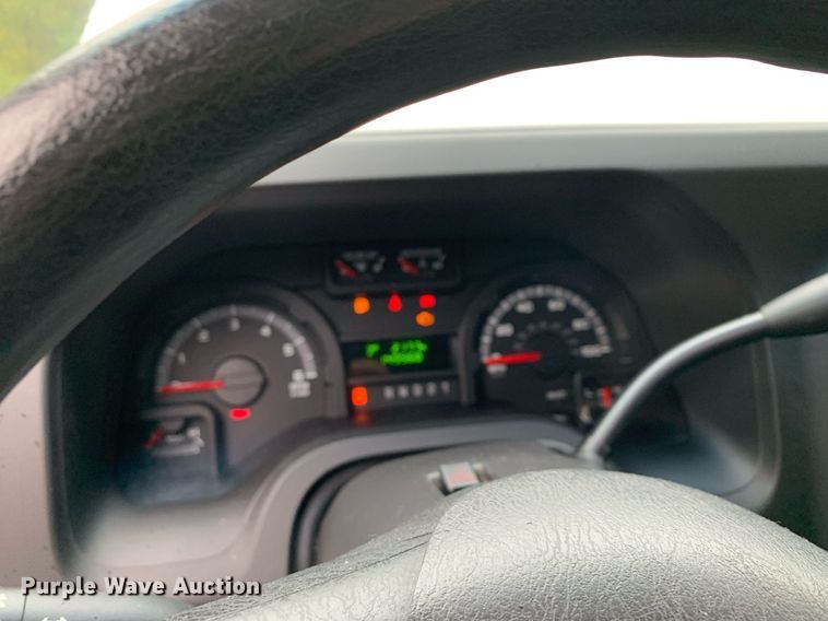 image for item JT9780 2014 Ford Econoline E350 Super Duty XL van