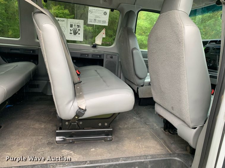 image for item JT9780 2014 Ford Econoline E350 Super Duty XL van