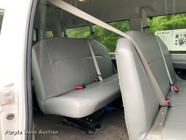 image for item JT9780 2014 Ford Econoline E350 Super Duty XL van