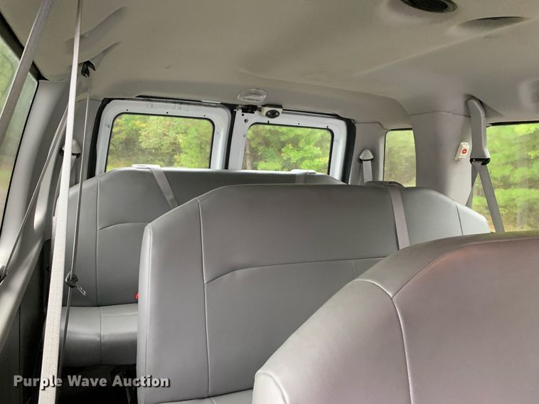 image for item JT9780 2014 Ford Econoline E350 Super Duty XL van
