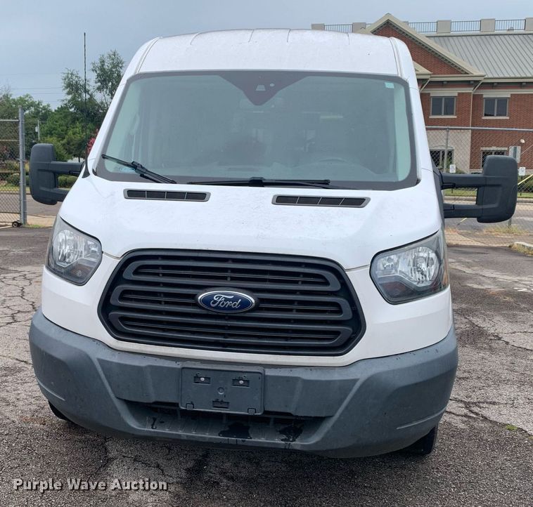 image for item JT9783 2017 Ford  Transit 350 van