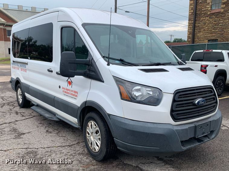 image for item JT9783 2017 Ford  Transit 350 van