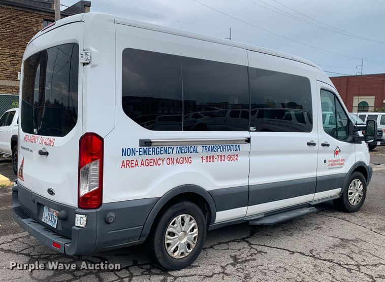 image for item JT9783 2017 Ford  Transit 350 van