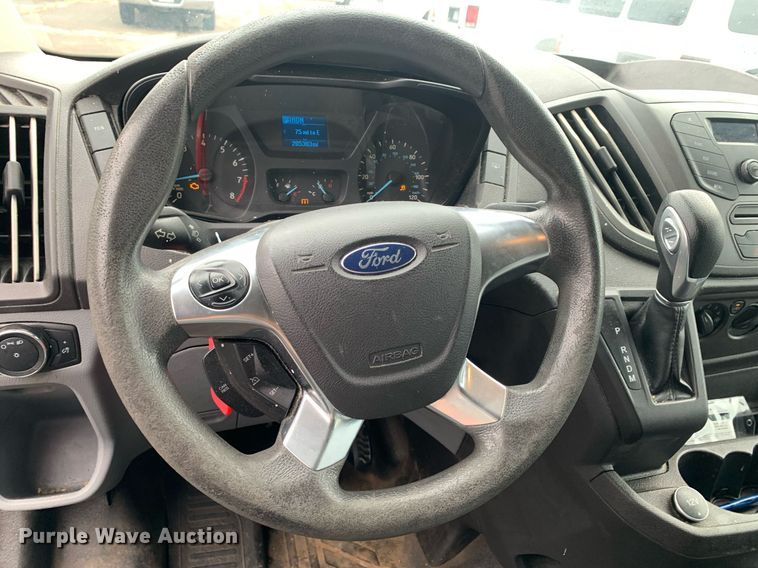 image for item JT9783 2017 Ford  Transit 350 van