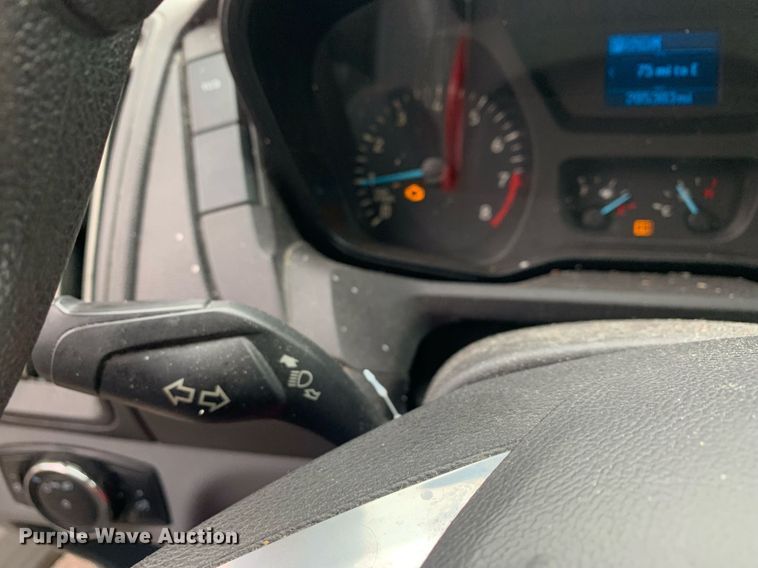 image for item JT9783 2017 Ford  Transit 350 van