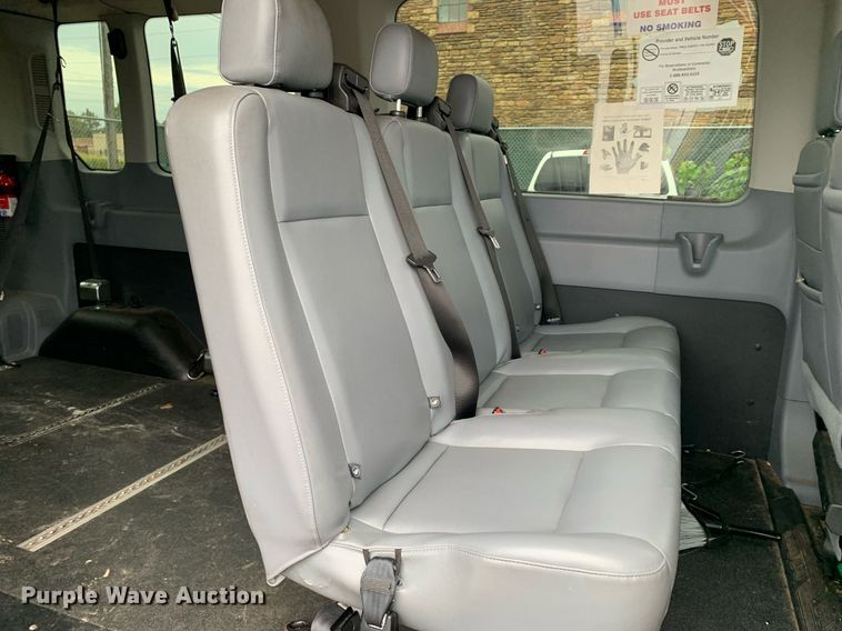 image for item JT9783 2017 Ford  Transit 350 van