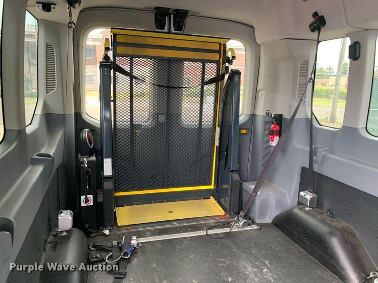 image for item JT9783 2017 Ford  Transit 350 van