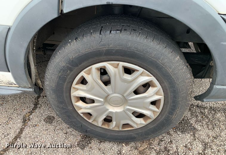 image for item JT9783 2017 Ford  Transit 350 van