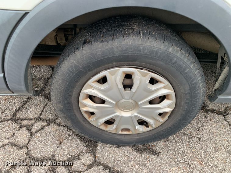 image for item JT9783 2017 Ford  Transit 350 van