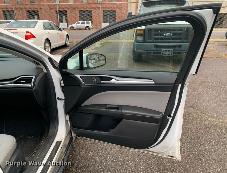 image for item JT9786 2015 Ford Fusion 