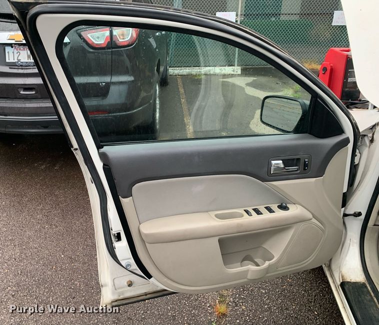 image for item JT9787 2010 Ford Fusion 