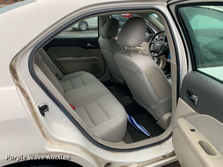 image for item JT9787 2010 Ford Fusion 