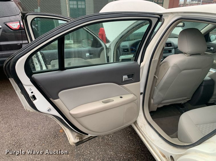 image for item JT9787 2010 Ford Fusion 