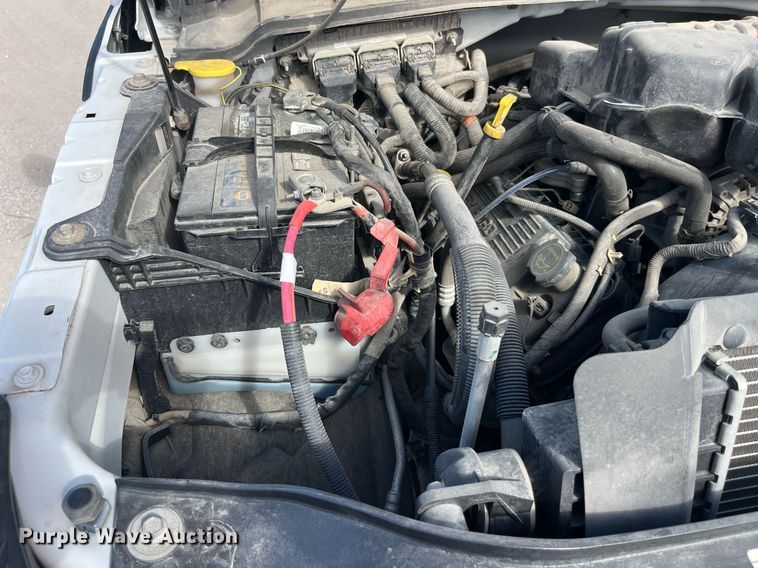 image for item LC9162 2014 Ford F350 Super Duty XL flatbed pickup truck