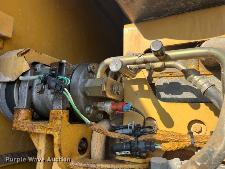 image for item LC9186 2007 Caterpillar  140H VHP motor grader