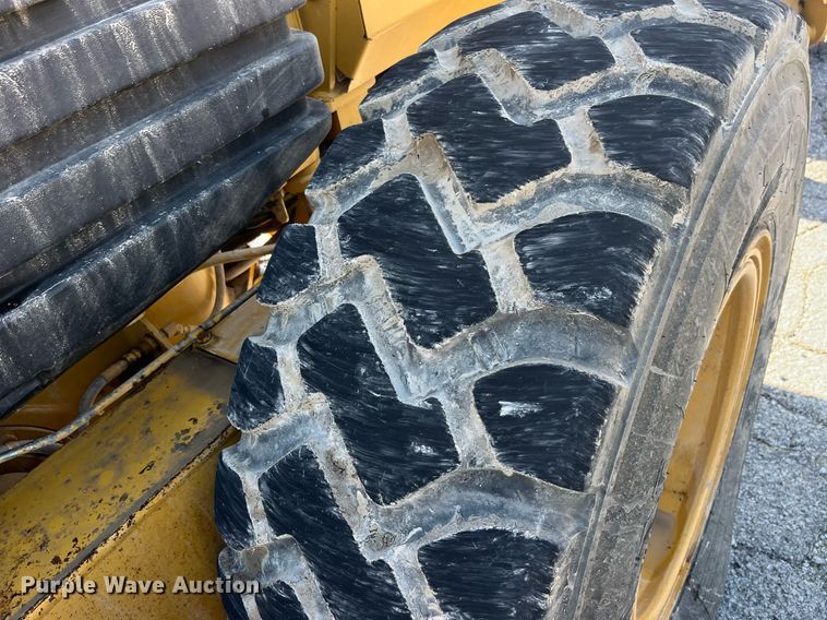 image for item LC9186 2007 Caterpillar  140H VHP motor grader