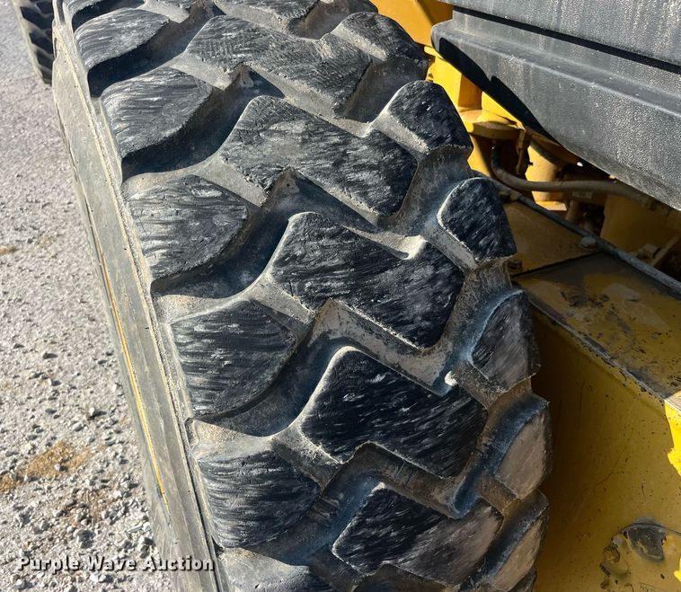 image for item LC9186 2007 Caterpillar  140H VHP motor grader