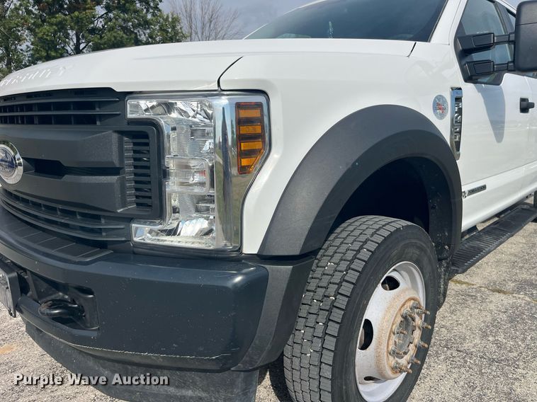 image for item LC9188 2018 Ford F450 Super Duty XL SuperCab flatbed truck