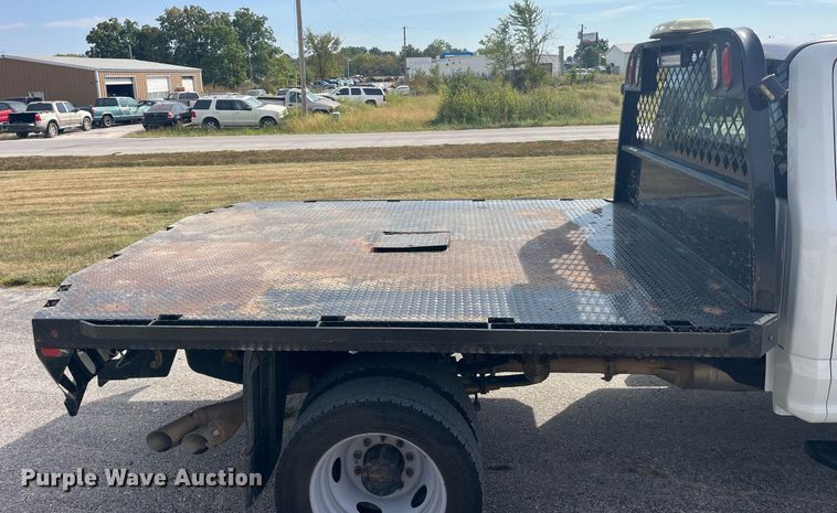 image for item LC9188 2018 Ford F450 Super Duty XL SuperCab flatbed truck