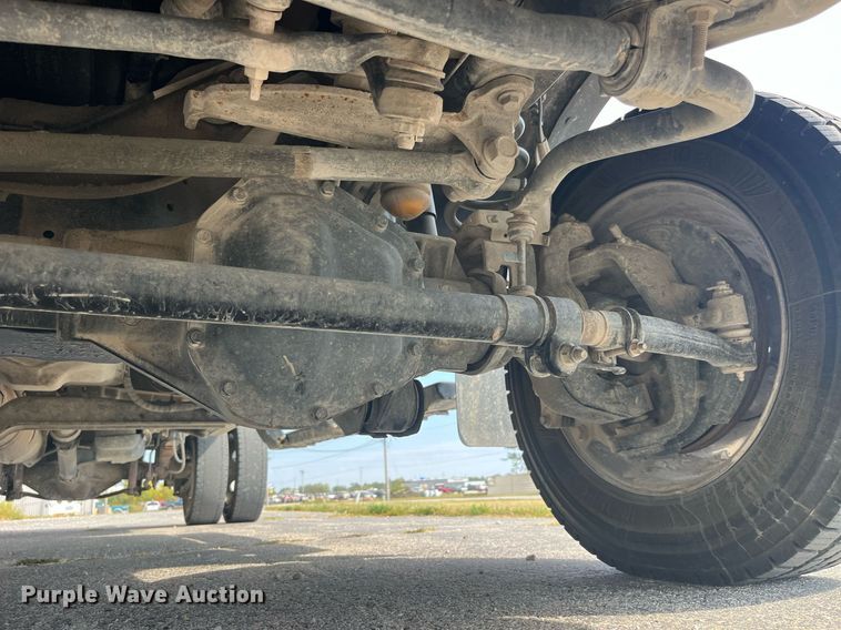 image for item LC9188 2018 Ford F450 Super Duty XL SuperCab flatbed truck