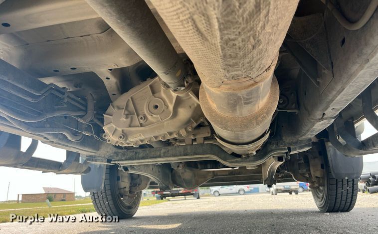 image for item LC9188 2018 Ford F450 Super Duty XL SuperCab flatbed truck