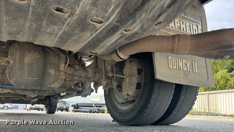 image for item LC9188 2018 Ford F450 Super Duty XL SuperCab flatbed truck