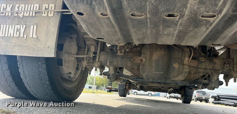 image for item LC9188 2018 Ford F450 Super Duty XL SuperCab flatbed truck