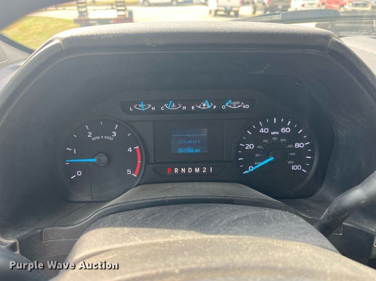 image for item LC9188 2018 Ford F450 Super Duty XL SuperCab flatbed truck