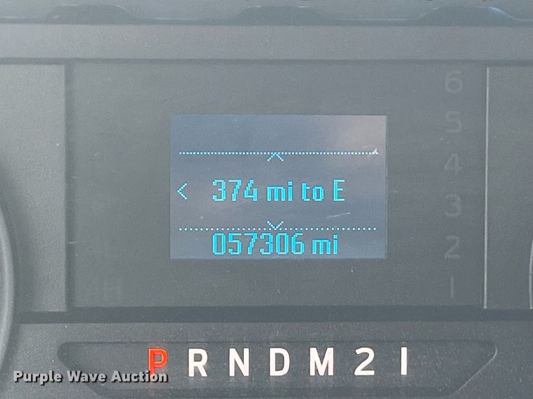 image for item LC9188 2018 Ford F450 Super Duty XL SuperCab flatbed truck