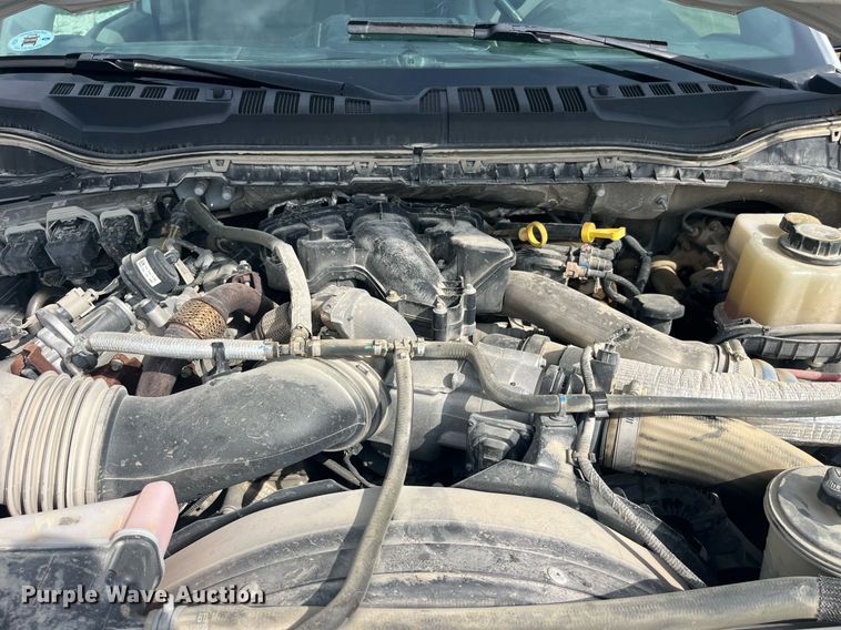 image for item LC9188 2018 Ford F450 Super Duty XL SuperCab flatbed truck