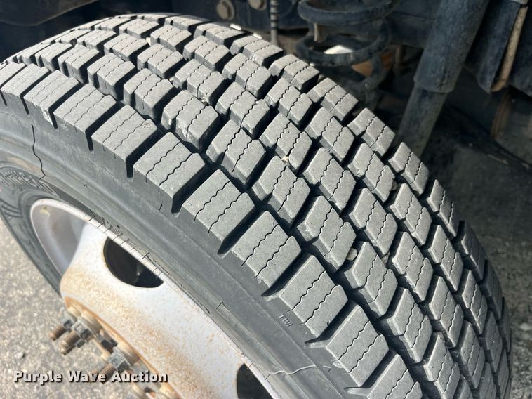 image for item LC9188 2018 Ford F450 Super Duty XL SuperCab flatbed truck