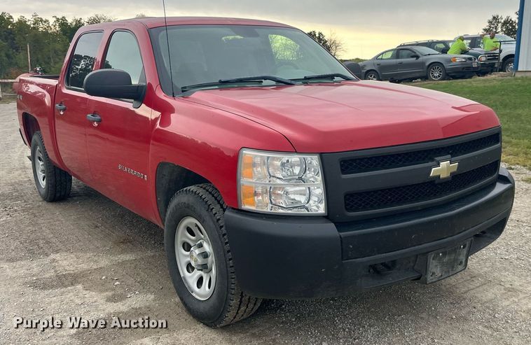 image for item LC9197 2007 Chevrolet Silverado 1500 Crew Cab pickup truck