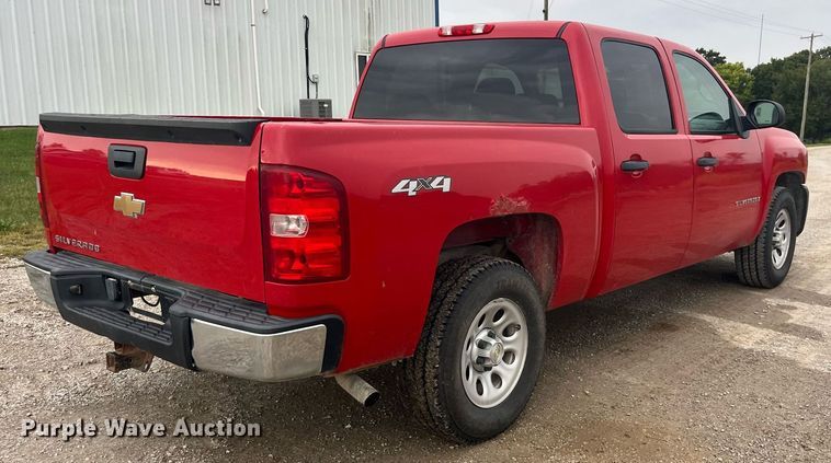 image for item LC9197 2007 Chevrolet Silverado 1500 Crew Cab pickup truck